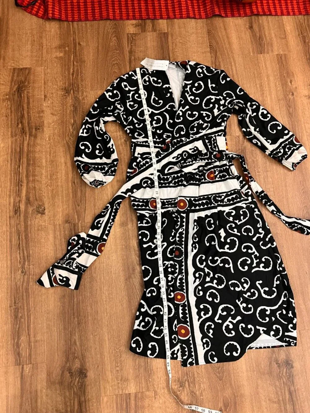 Black & White Printed Long Sleeve Maxi Dress with Belt - Picture 12 of 14